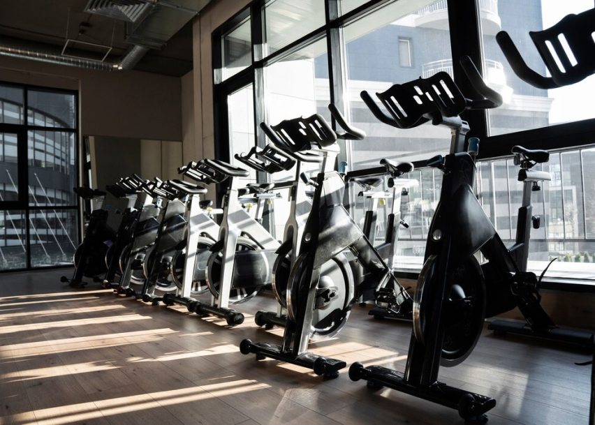 Вклодорожки в спортивном зале